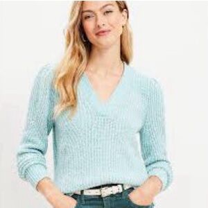 NWT - LOFT Marled V-Neck Long Sleeve
Balloon Sleeve Knit Sweater - S